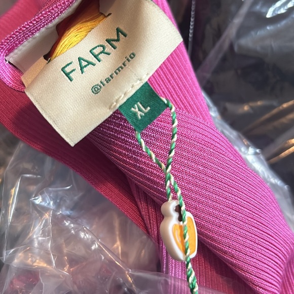 FARM Rio PINK KNIT HALTER CROP TOP Size XL - Picture 12 of 13